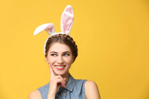 Woman with bunny ears — Stock Photo, Image