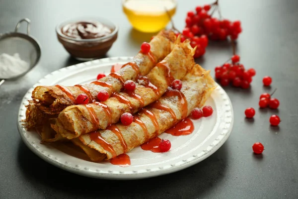 Delicious pancakes with viburnum — Stock Photo, Image