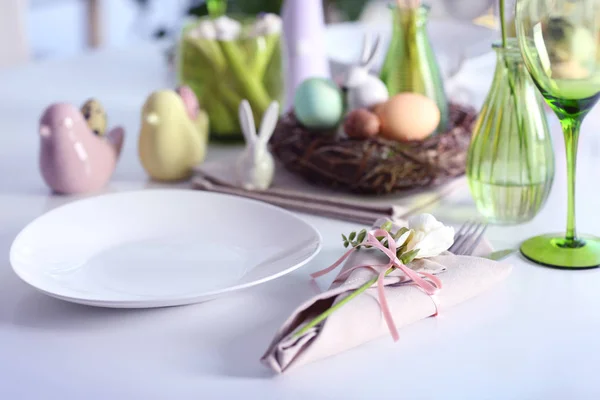 Schöner Ostertisch — Stockfoto