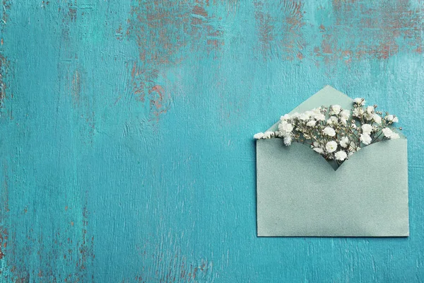 Decorative envelope with beautiful flowers — Stock Photo, Image