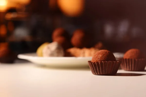 Deliciosas trufas de chocolate — Foto de Stock