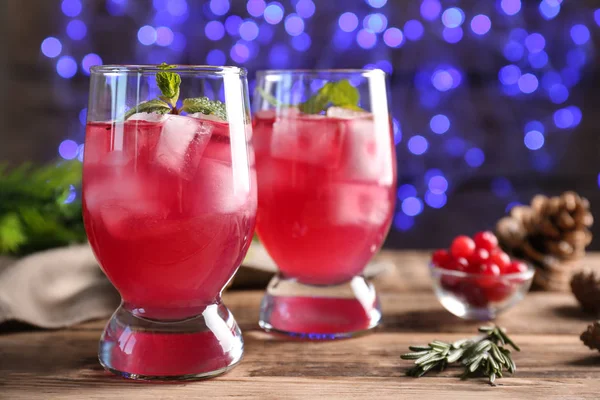 Glasses of wine spritzer — Stock Photo, Image