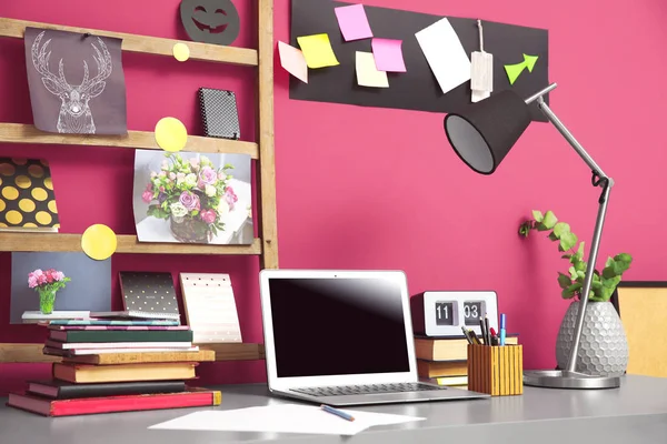 Workplace with laptop on table — Stock Photo, Image