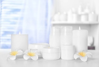 Doğal kozmetik ile Spa kompozisyon