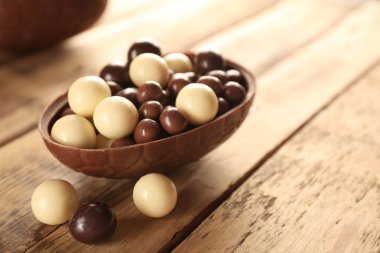 Çikolata Paskalya yortusu yumurta ve şeker