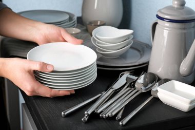 erkek holding daireler eller