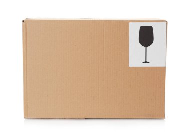 Karton kutu beyaz üzerine 