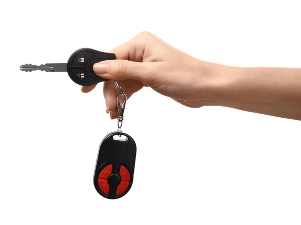 Mano femenina sosteniendo las llaves del coche —  Fotos de Stock