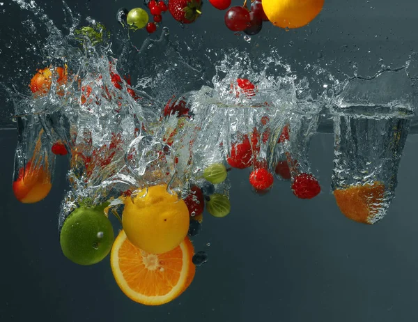 Frutta e bacche diverse — Foto Stock