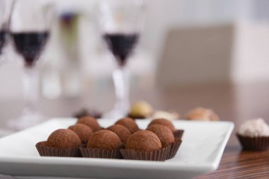 lezzetli çikolata truffles