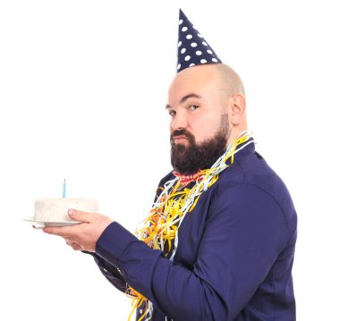 pasta ve parti şapkalı adam 