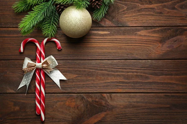 Doces de Natal com decorações — Fotografia de Stock