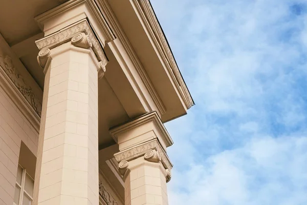 Design of building in neoclassical style — Stock Photo, Image