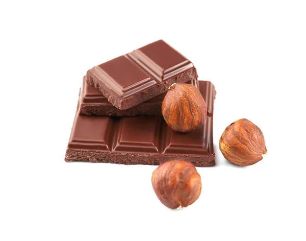 Шоколадні шматочки з горіхами — стокове фото