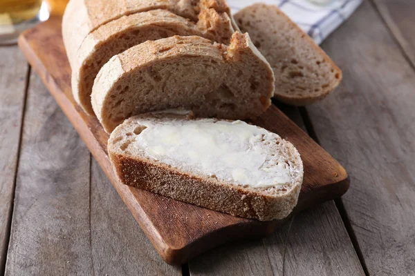 Pokrojony chleb beer chleba — Zdjęcie stockowe