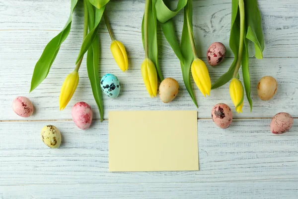 Œufs de Pâques avec carte blanche — Photo