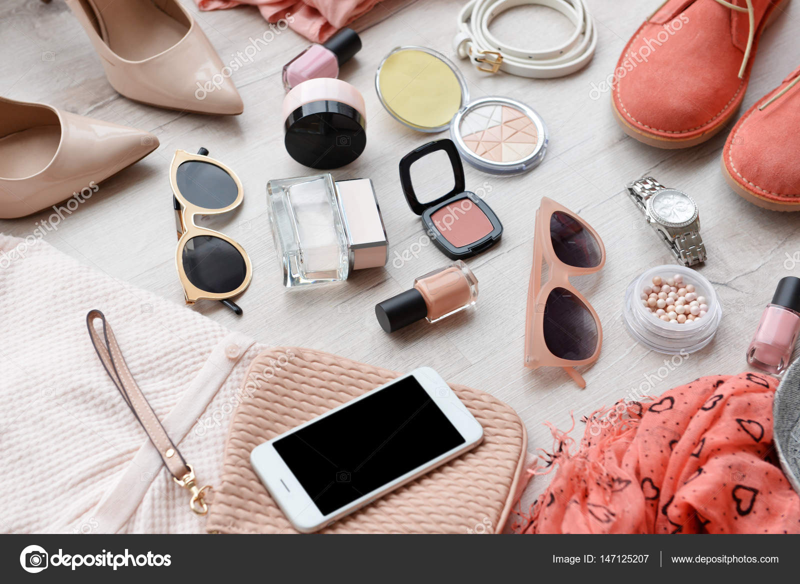 Stylish women accessories Stock Photo by ©belchonock 147125207