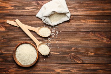 kaşık ve pirinç ile çanta