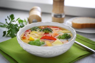 Kase sebze çorbası