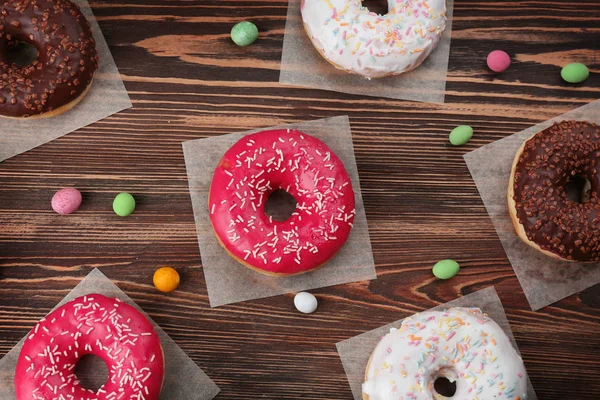 Donuts vidriosos creativos —  Fotos de Stock