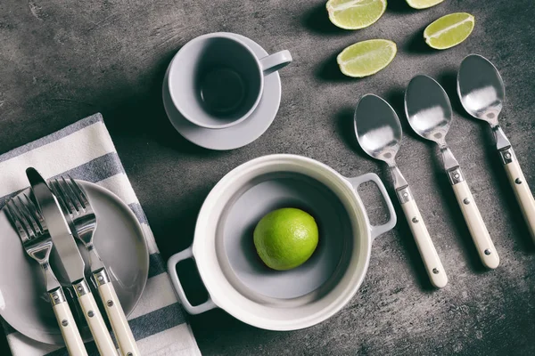 아름 다운 식탁 세트 — 스톡 사진