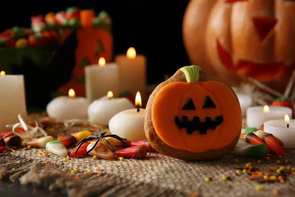 Halloween godis och inredning — Stockfoto