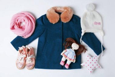 Bebek giysi ve aksesuarları