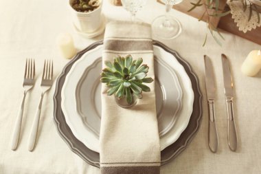 Succulents ile hizmet tablo