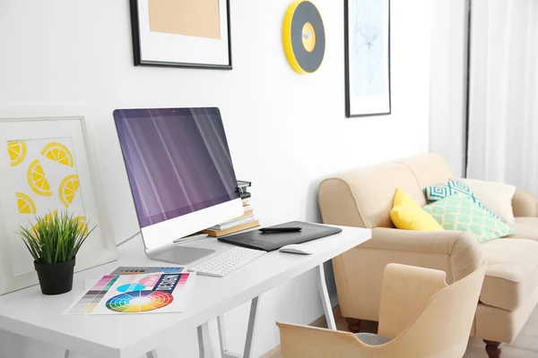 Designer workplace with computer — Stock Photo, Image