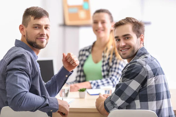 Sollicitant met sollicitatiegesprek — Stockfoto