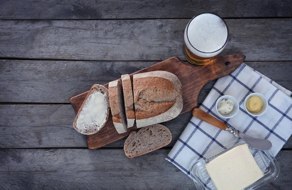 Sliced loaf of beer bread — Stock Photo, Image