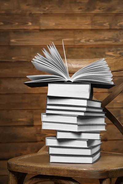 Chair with new books — Stock Photo, Image