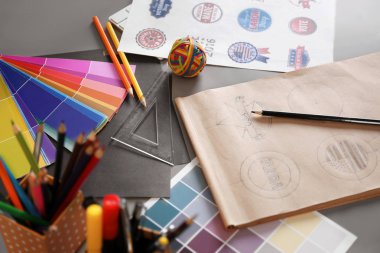 grafik tasarımcı işyeri