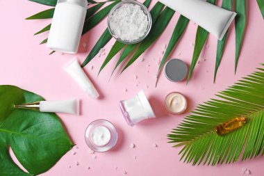 Doğal kozmetik ve yaprakları