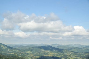 Güzel dağ tepeleri