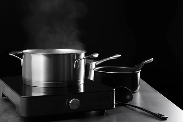 Metal pan with steam — Stock Photo, Image