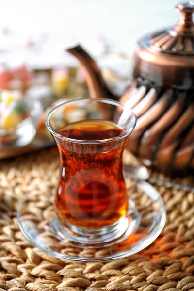 Traditional Turkish tea — Stock Photo, Image