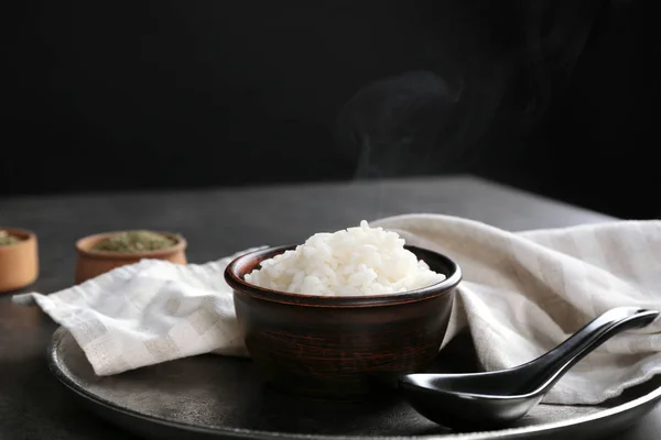 Arroz branco na tigela — Fotografia de Stock