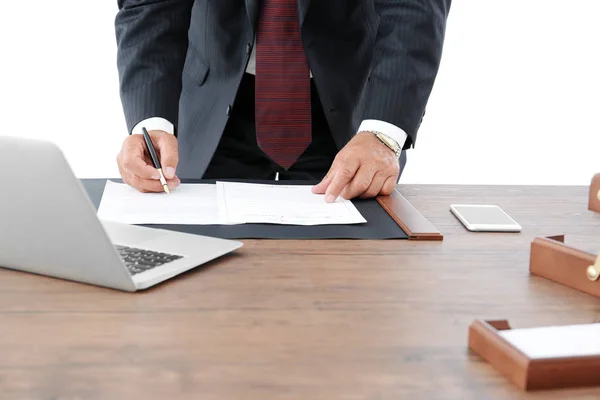 Successful businessman signing documents — Stock Photo, Image