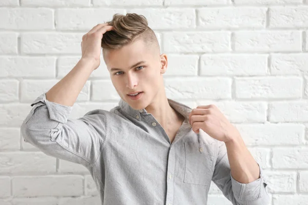 Handsome young man posing — Stock Photo, Image