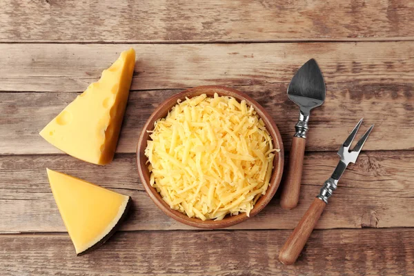 Bowl with grated cheese — Stock Photo, Image