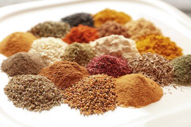 egzotik farklı baharatlar 