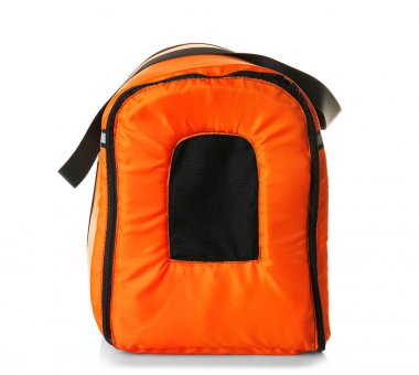 beyaz evde beslenen hayvan gemisi