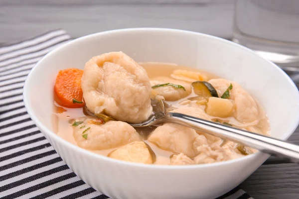 Delicious chicken and dumplings — Stock Photo, Image