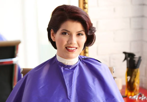 Young woman with beautiful haircut — Stock Photo, Image