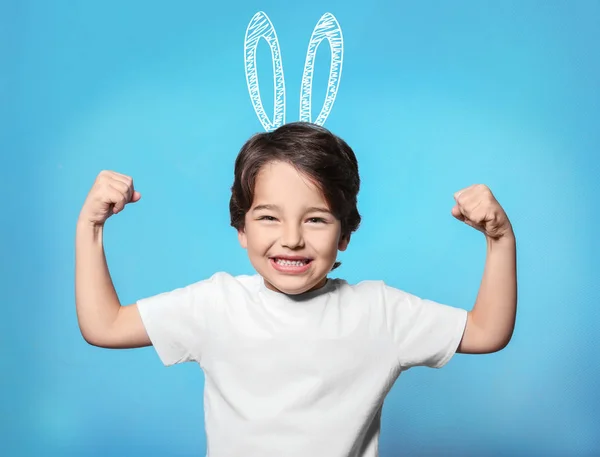 Lindo niño pequeño —  Fotos de Stock