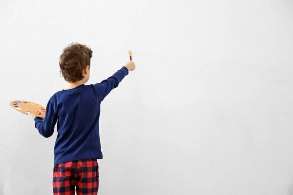 Schattig jongetje — Stockfoto