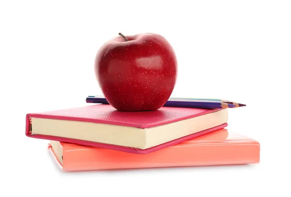 Manzana roja con lápices y libros — Foto de Stock