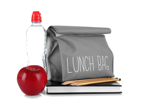 Sacco pranzo con bottiglia d'acqua e mela — Foto Stock