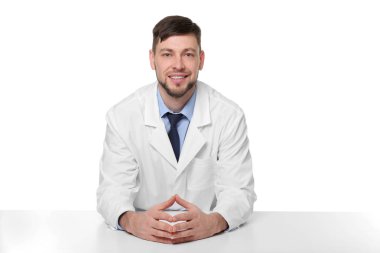 Genç yakışıklı eczacı  